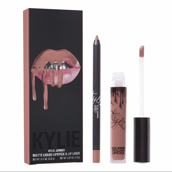 💥2/$45💥Kylie Matte Lip Kit - Candy K